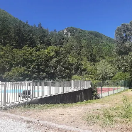 Appartement T2 Au Coeur De La Nature De *